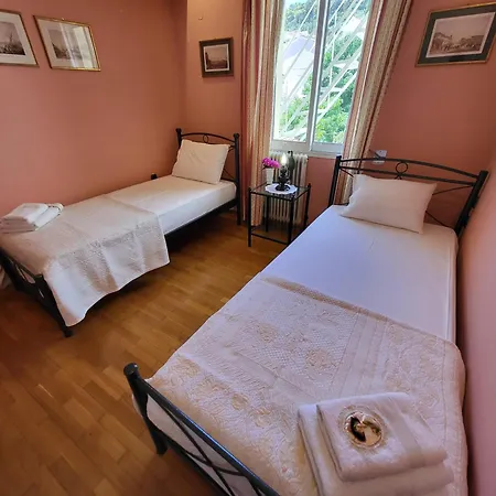 Periklis House * أرغوستولي